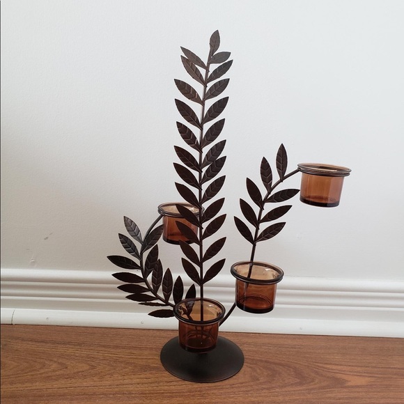 Beautiful candle holder - Picture 2 of 3